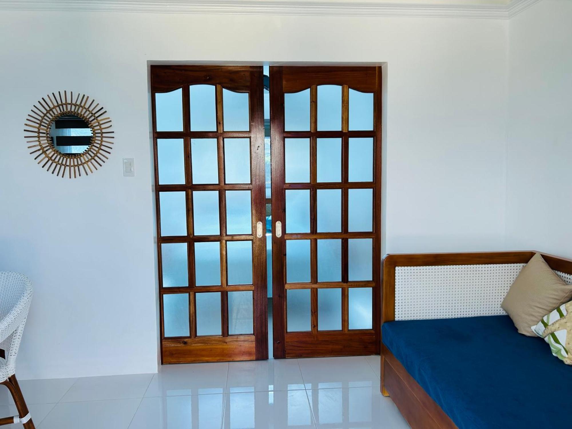 1888 Beach Resort Dumaguete City Exterior foto